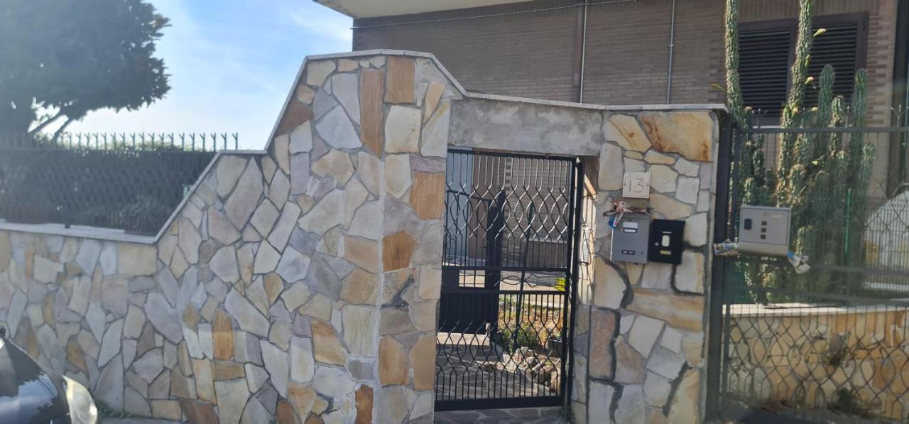 Appartamento Con Giardino Roma Exterior foto